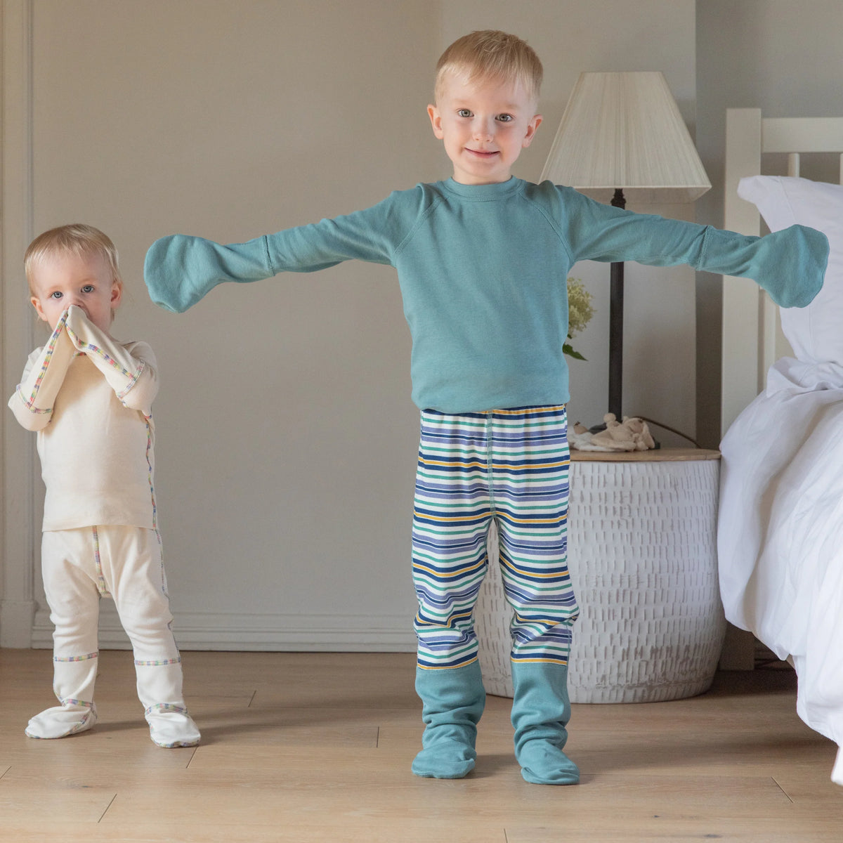 Cosy Toes Eczema Mitten PJ Top - Organic Cotton