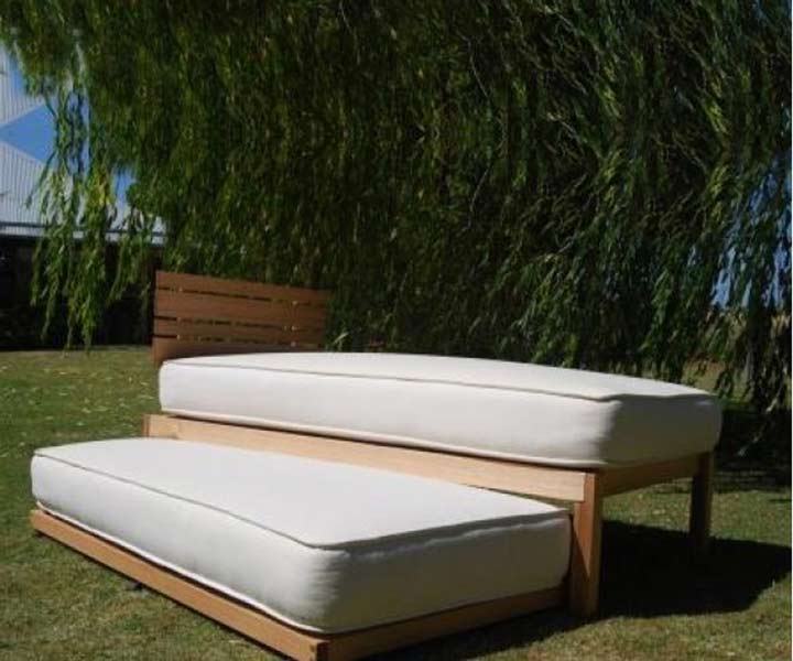hardwood-bed-base-hawthorn-with-trundle